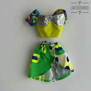 1994 Barbie Sparkle Beach Fashions